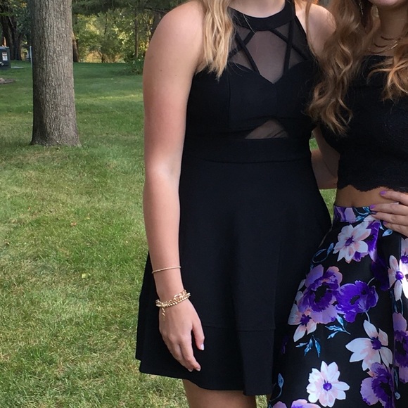 Black Formal/Homecoming Dress - Picture 6 of 6